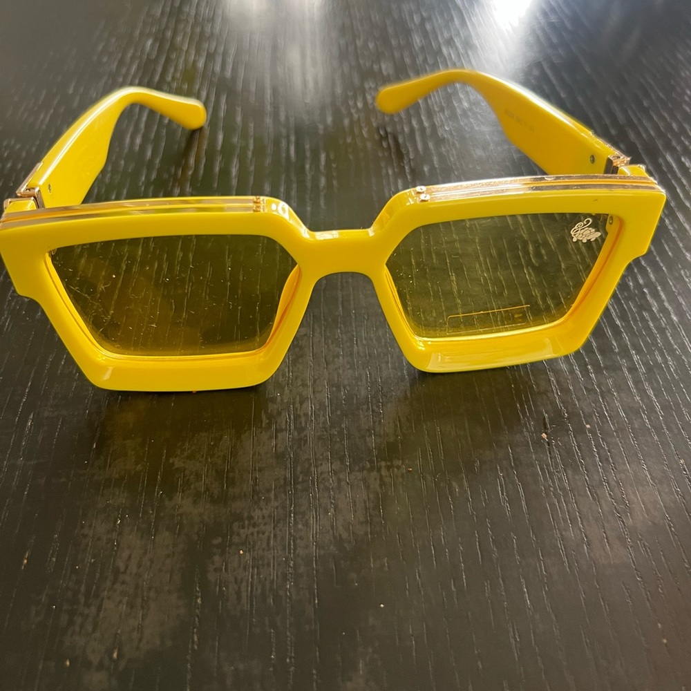 BELVOIR & CO  HENDRIX BILLION YELLOW sunglasses 🔥🔥🔥🔥